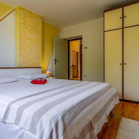 Apartment Vladimir - Pul237 By Interhome Banjole Kültér fotó