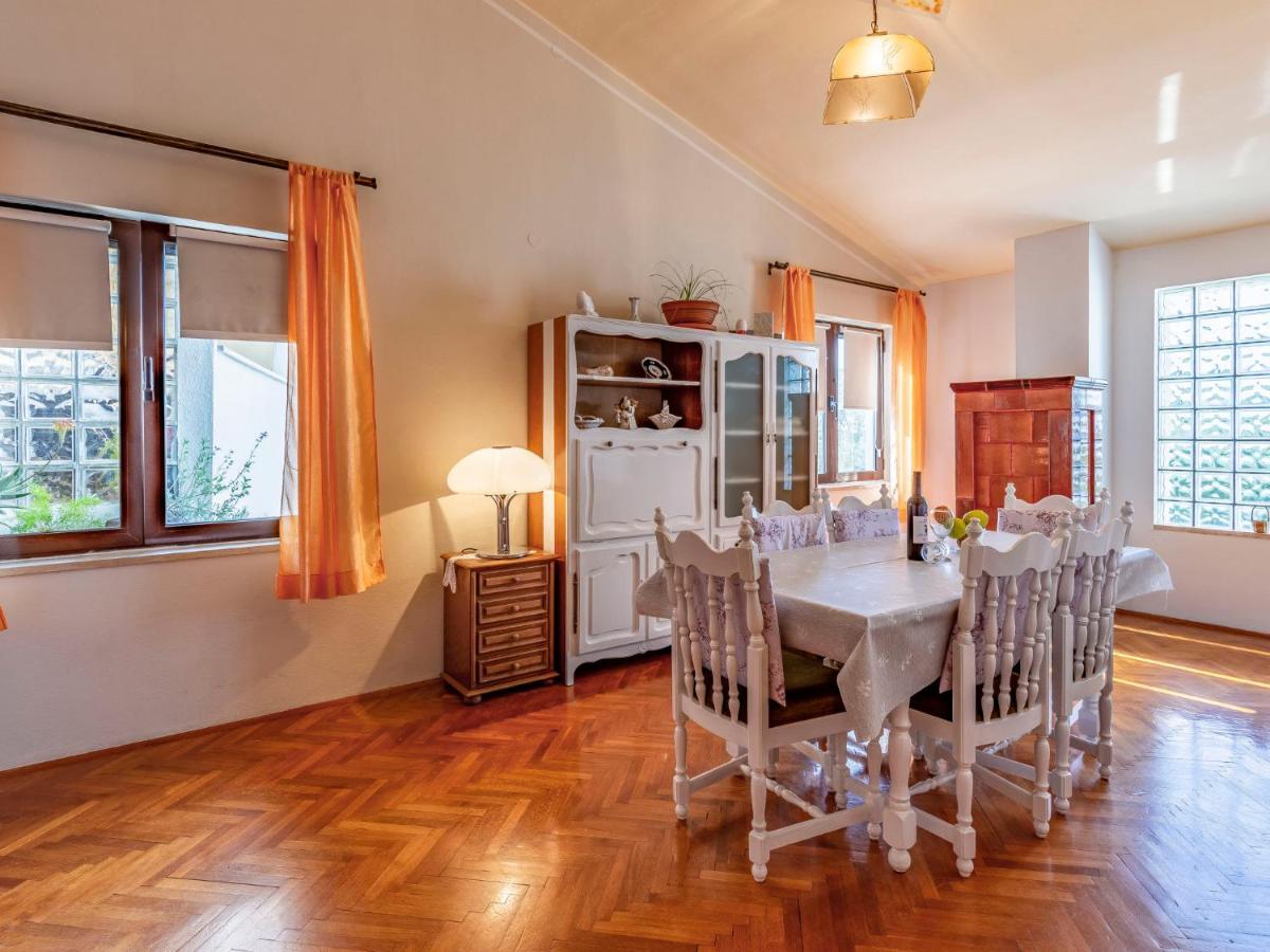 Apartment Vladimir - Pul237 By Interhome Banjole Kültér fotó